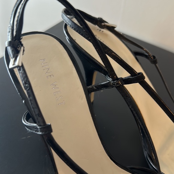 Nine West sandal size 6 black - Picture 3 of 8